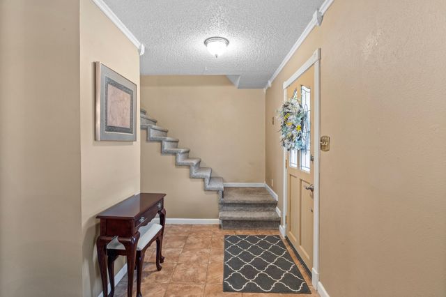 3708 Windsong Lane, Bedford, TX 76021