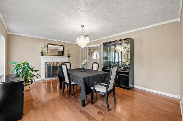 3708 Windsong Lane, Bedford, TX 76021