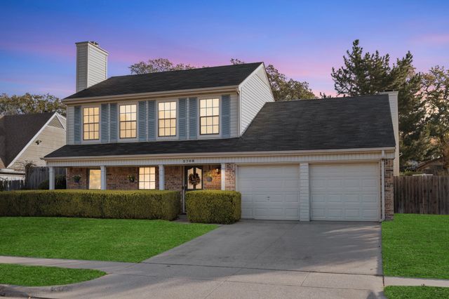 3708 Windsong Lane, Bedford, TX 76021