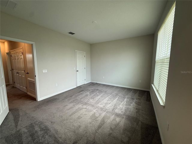 5072 AVALON PARK BOULEVARD, Wesley Chapel, FL 33545