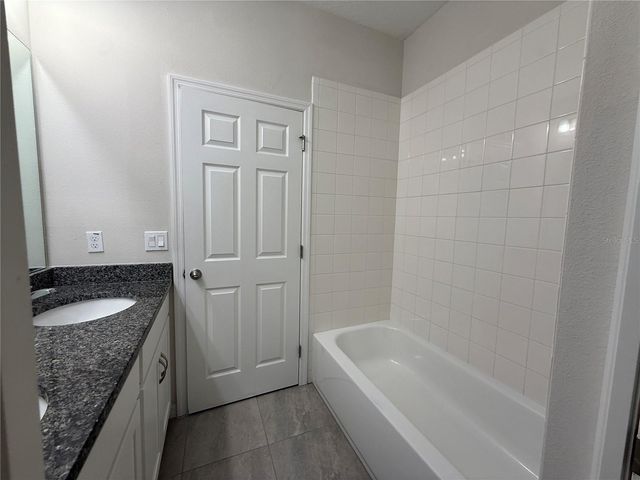 5072 AVALON PARK BOULEVARD, Wesley Chapel, FL 33545
