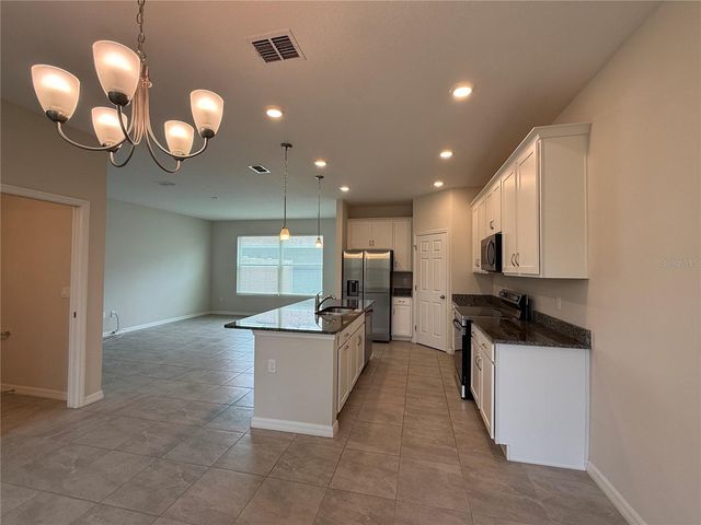 5072 AVALON PARK BOULEVARD, Wesley Chapel, FL 33545