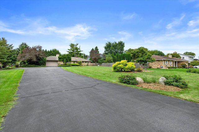 5213 79 STREET, Kenosha, WI 53142