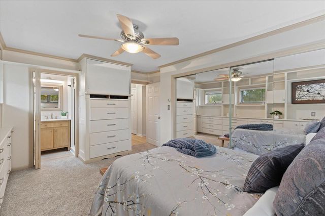 5213 79 STREET, Kenosha, WI 53142