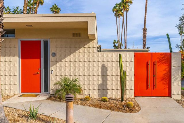 17 Desert Lakes Drive, Palm Springs, CA 92264