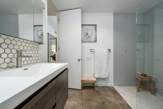 17 Desert Lakes Drive, Palm Springs, CA 92264