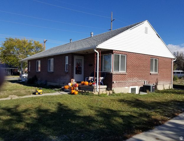 5313 S ALPINE DR, Murray, UT 84107