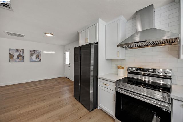 318 Almond, San Ramon, CA 94583