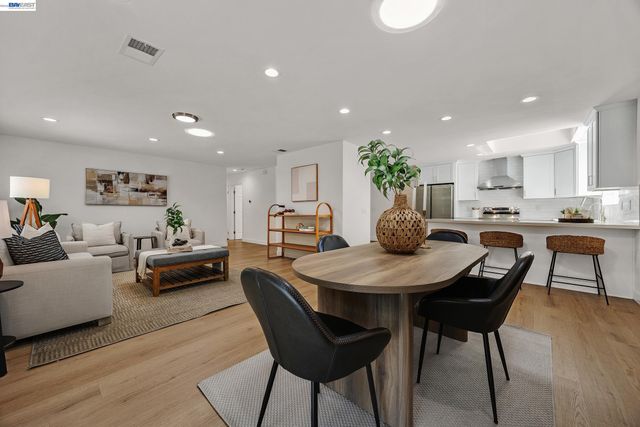 318 Almond, San Ramon, CA 94583
