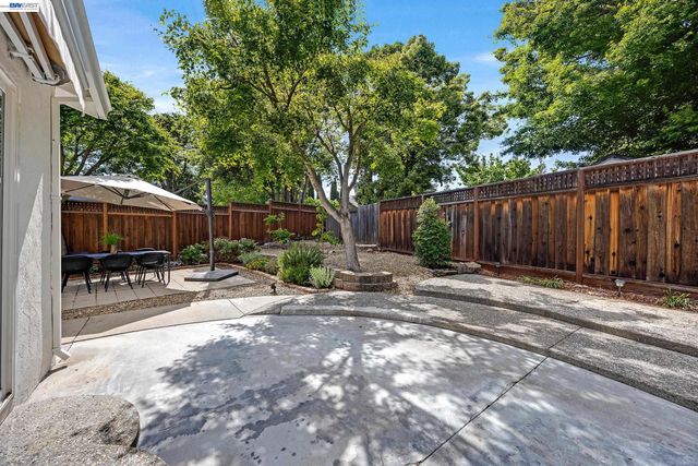 318 Almond, San Ramon, CA 94583
