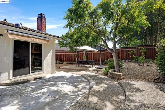 318 Almond, San Ramon, CA 94583