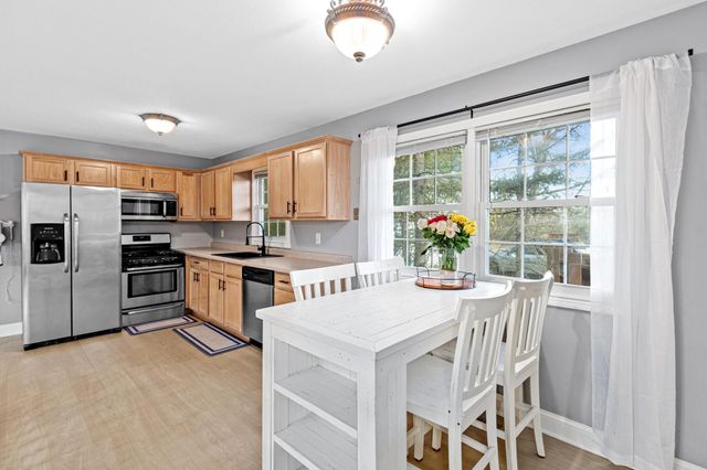 12814 Island View Drive NW, Elk River, MN 55330