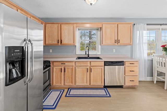 12814 Island View Drive NW, Elk River, MN 55330