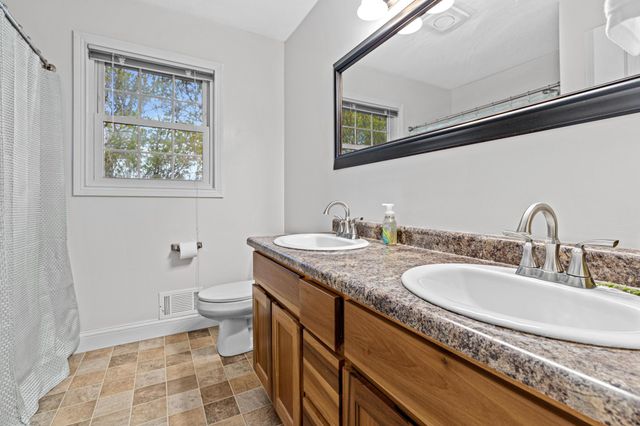12814 Island View Drive NW, Elk River, MN 55330
