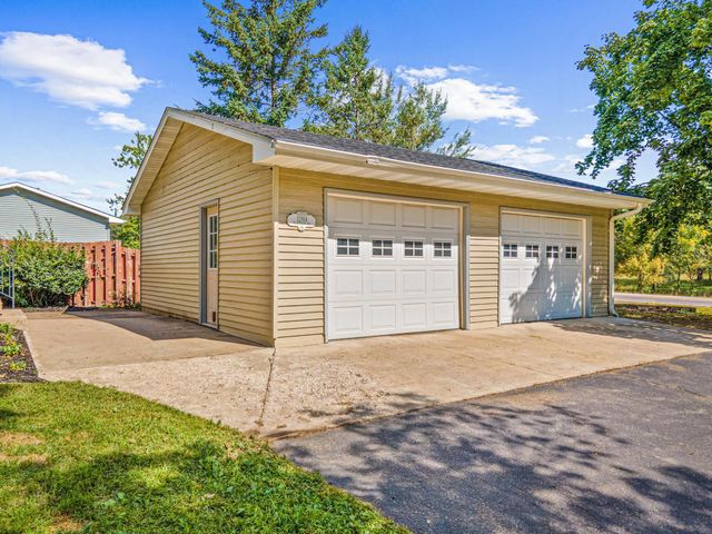 12814 Island View Drive NW, Elk River, MN 55330