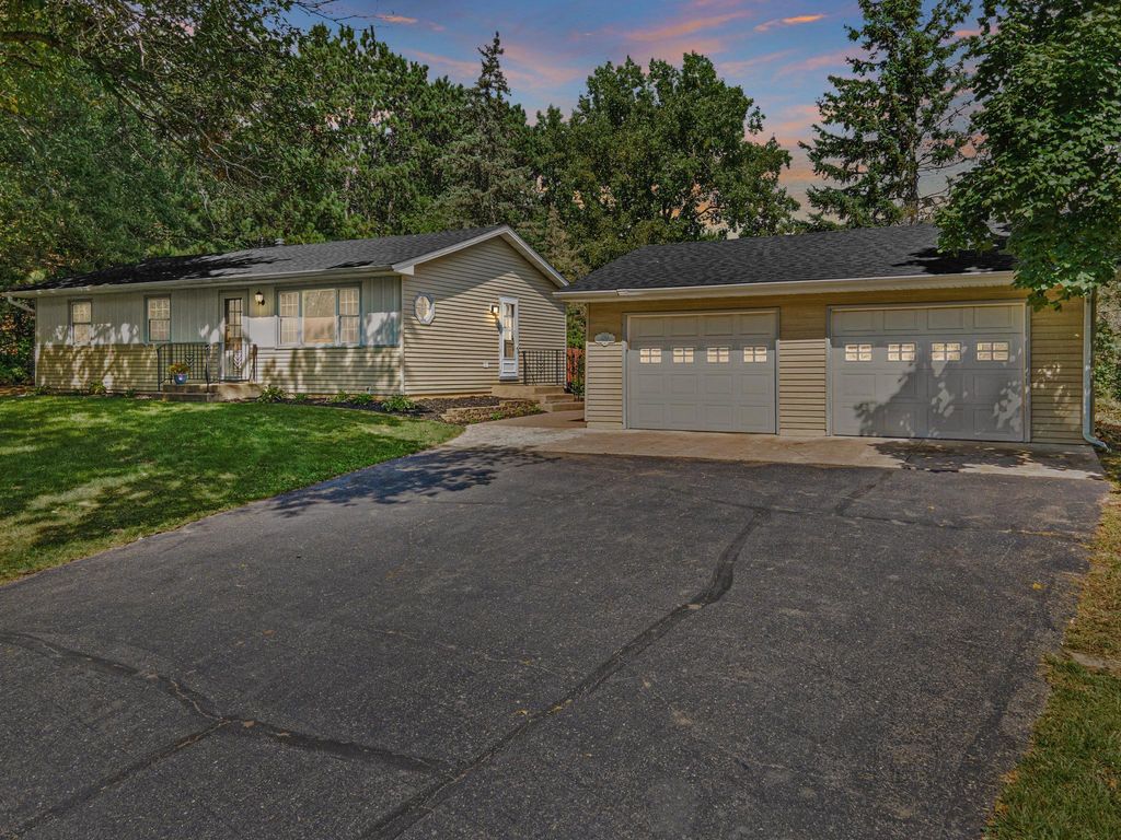 12814 Island View Drive NW, Elk River, MN 55330