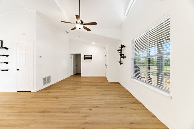 10891 Farm Road 1497, Paris, TX 75462