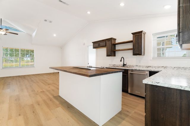 10891 Farm Road 1497, Paris, TX 75462