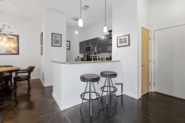 201 W Lancaster Avenue 313, Fort Worth, TX 76102