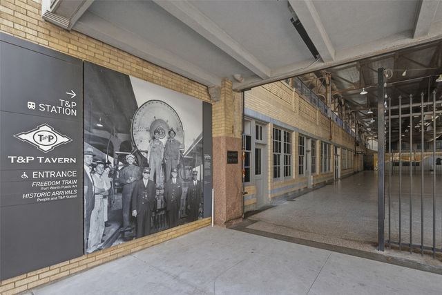 201 W Lancaster Avenue 313, Fort Worth, TX 76102