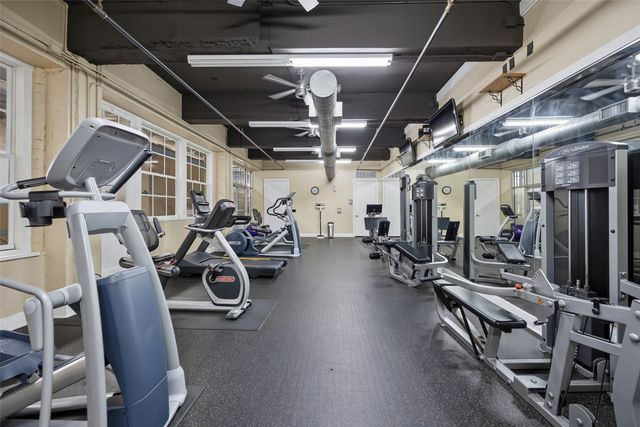 201 W Lancaster Avenue 313, Fort Worth, TX 76102