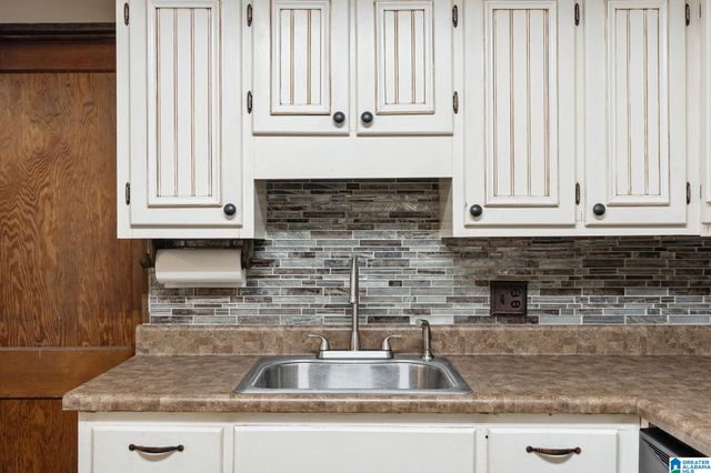1400 GOLDEN DRIVE, Bessemer, AL 35023