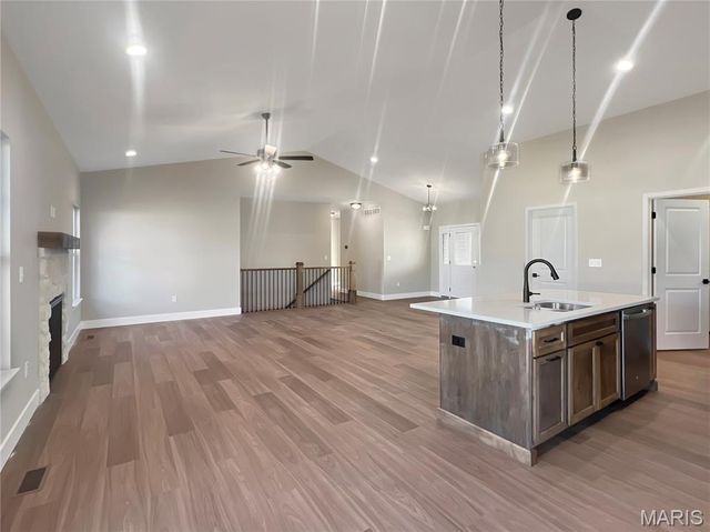 1840 Wellington Lane, Maryville, IL 62062