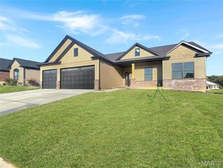 1840 Wellington Lane, Maryville, IL 62062