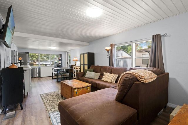 6380 RICHARD DRIVE, Weeki Wachee, FL 34607
