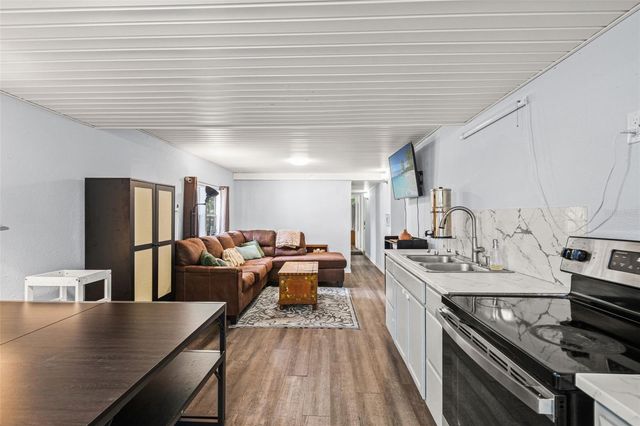 6380 RICHARD DRIVE, Weeki Wachee, FL 34607