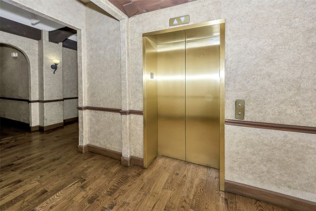 555 Via Amalfi 206, Irving, TX 75039
