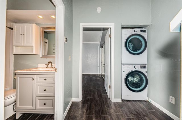 200 MERES BOULEVARD 21, Tarpon Springs, FL 34689