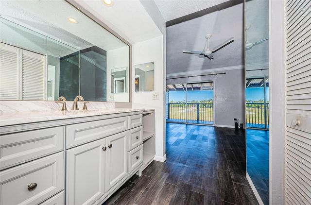 200 MERES BOULEVARD 21, Tarpon Springs, FL 34689