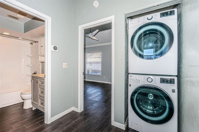 200 MERES BOULEVARD 21, Tarpon Springs, FL 34689