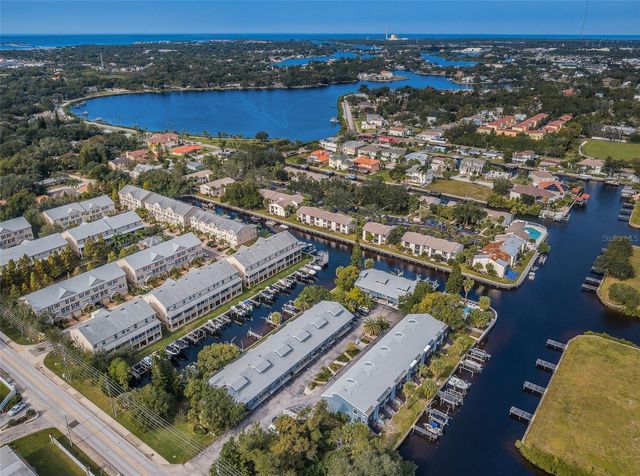 200 MERES BOULEVARD 21, Tarpon Springs, FL 34689