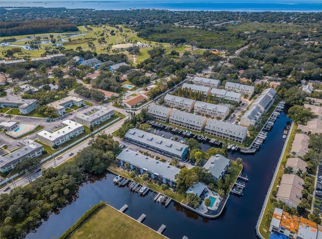 200 MERES BOULEVARD 21, Tarpon Springs, FL 34689