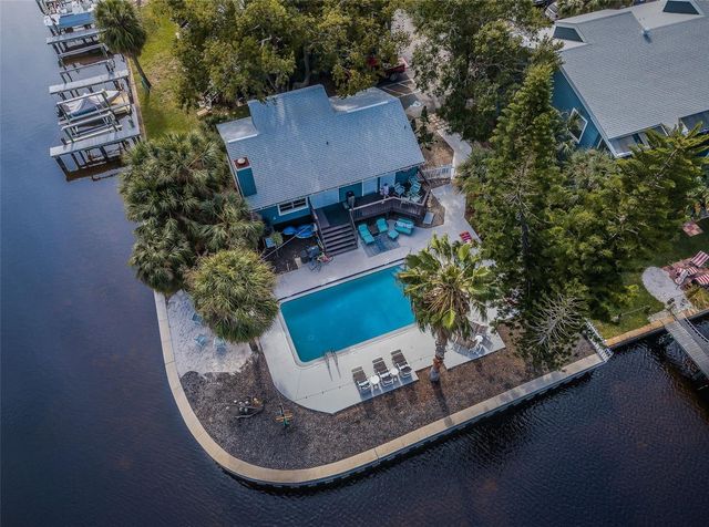 200 MERES BOULEVARD 21, Tarpon Springs, FL 34689