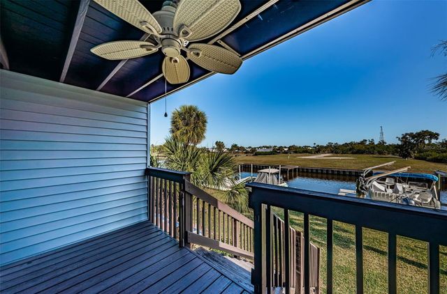 200 MERES BOULEVARD 21, Tarpon Springs, FL 34689