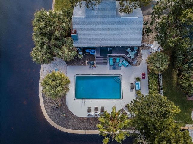 200 MERES BOULEVARD 21, Tarpon Springs, FL 34689