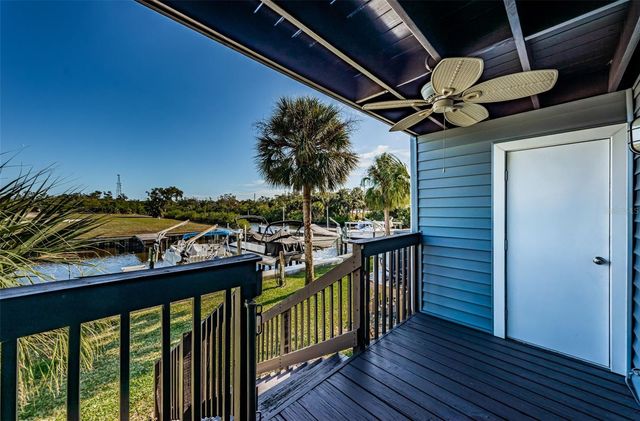 200 MERES BOULEVARD 21, Tarpon Springs, FL 34689