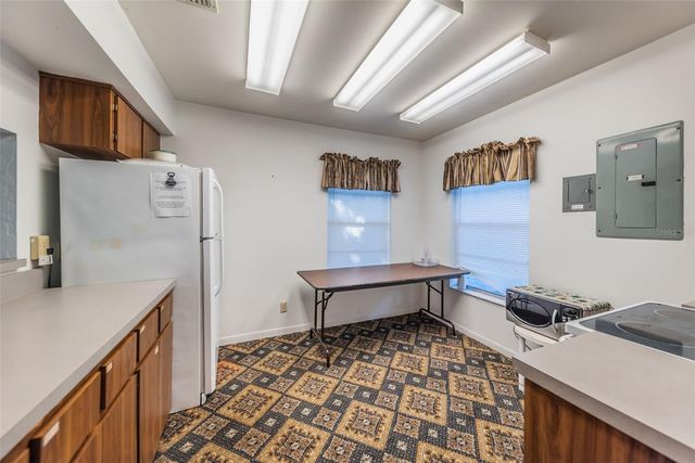 200 MERES BOULEVARD 21, Tarpon Springs, FL 34689