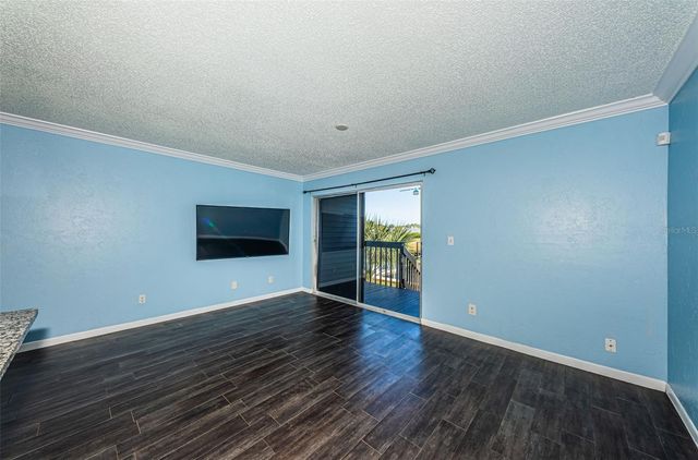 200 MERES BOULEVARD 21, Tarpon Springs, FL 34689