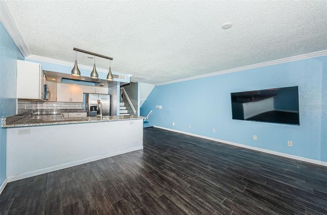 200 MERES BOULEVARD 21, Tarpon Springs, FL 34689