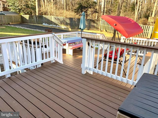 2918 GLENVALE DR, Fairfax, VA 22031