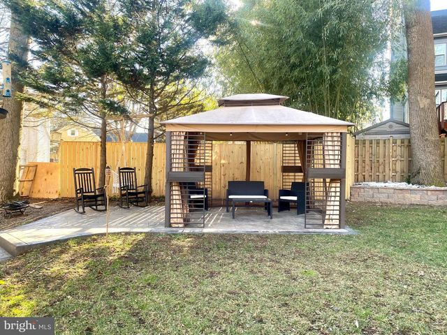 2918 GLENVALE DR, Fairfax, VA 22031