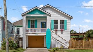 1228 16th Street, Galveston, TX 77550