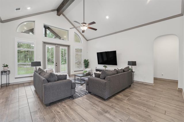 21113 Hereford Way, Cleveland, TX 77328