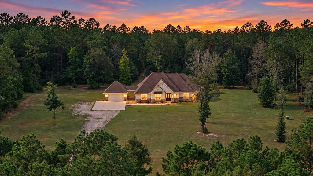 21113 Hereford Way, Cleveland, TX 77328
