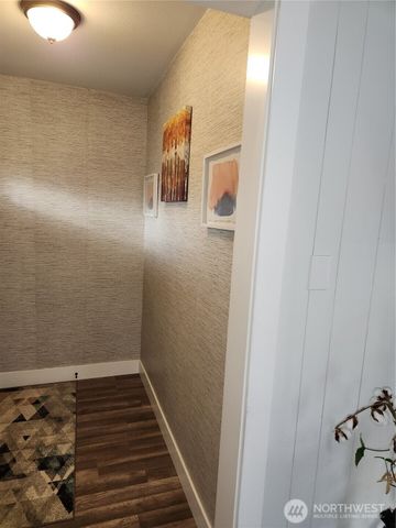 403 Louviers Avenue, Dupont, WA 98327