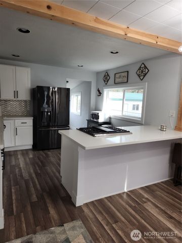 403 Louviers Avenue, Dupont, WA 98327